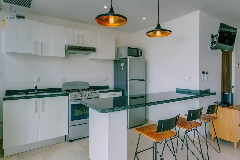 Comfy Aptartment With Pool Near 5Th Avenue & Mamitas Beach - Danzamar 3 Playa del Carmen Apartment